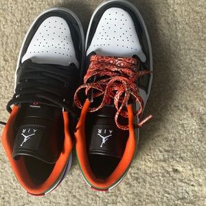 Jordan 1 Low Multi-Color Black Toe